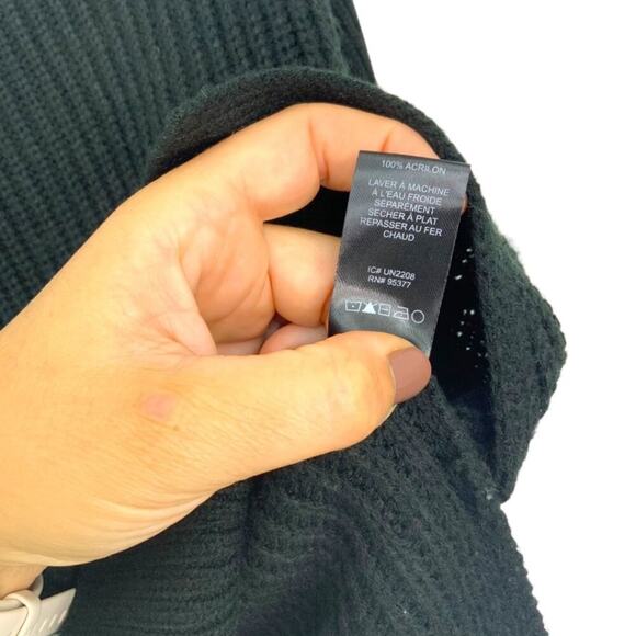 Sanctuary Cut It Out Mock Neck Sweater Black Size XXS NWOT $99 MSRP - Picture 7 of 8